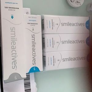 Smileactives whitening pens & Power whitening gel